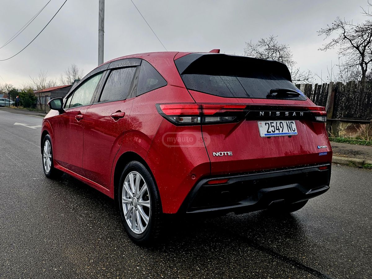 Nissan Note - фото 8