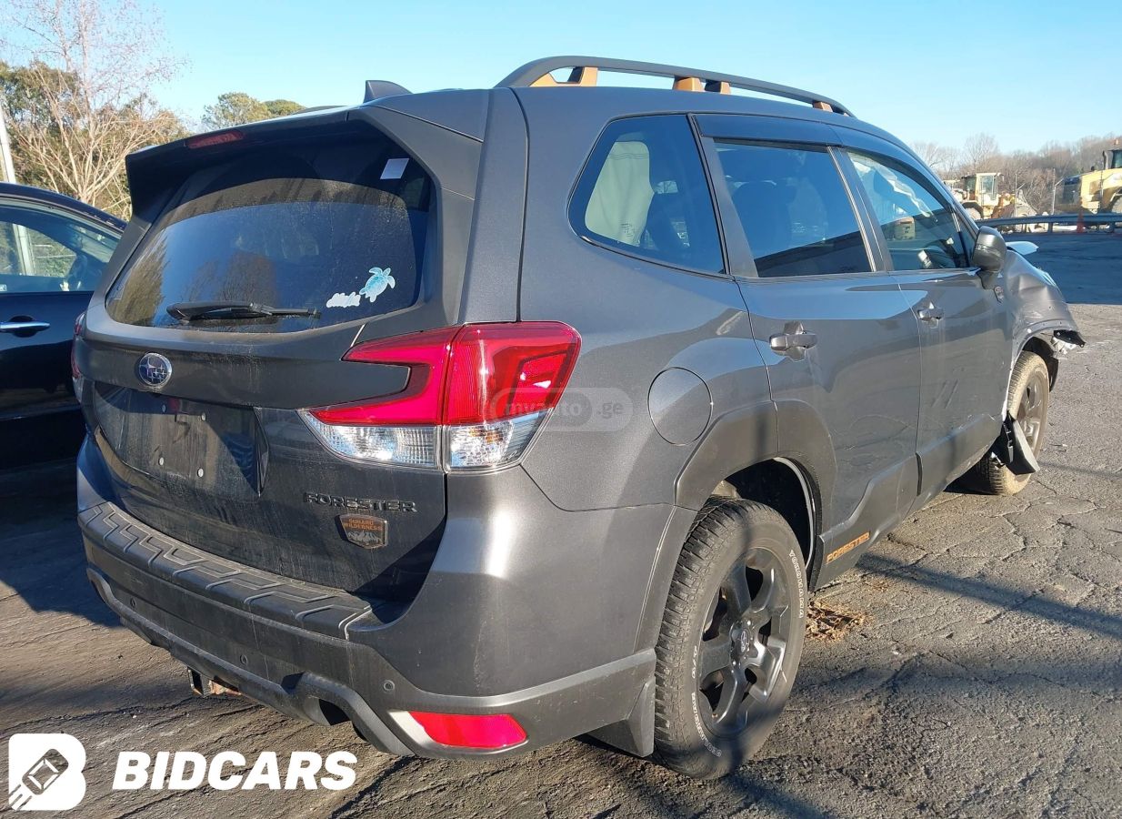 Subaru Premium 4dr All-Wheel Drive CV — миниатюра 3