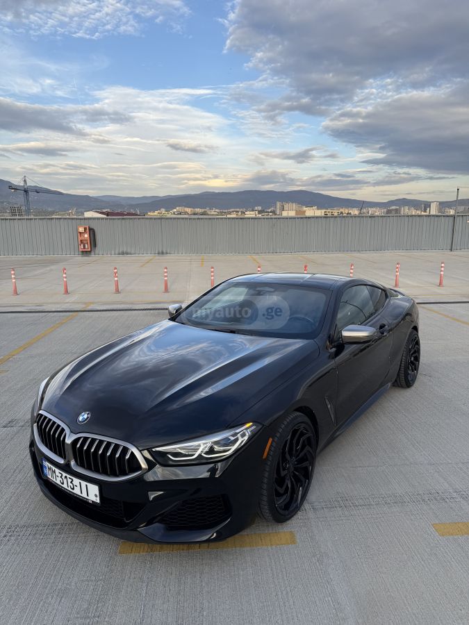 BMW CARBON CORE — миниатюра 1