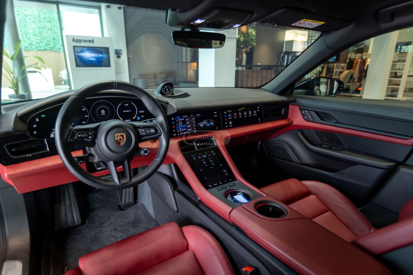 Porsche Taycan 4 S - фото 4