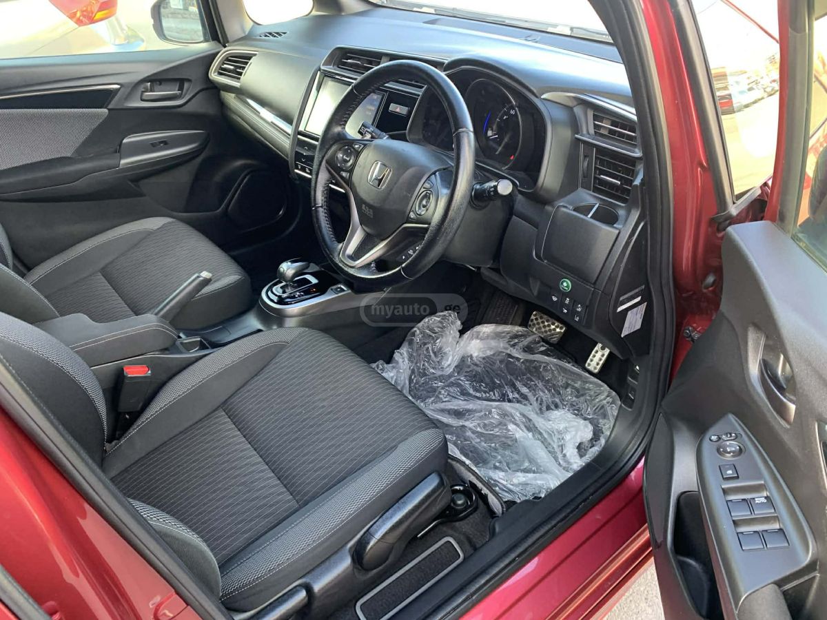 Honda FIT - фото 6