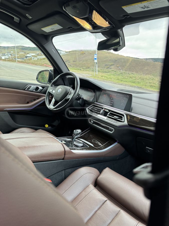 BMW xDrive40i 4dr All-Wheel Drive — миниатюра 7