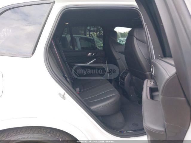 BMW X5 M Base 4dr All-Wheel Drive Sport 2022 — миниатюра 13