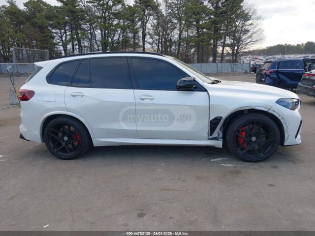BMW X5 M Base 4dr All-Wheel Drive Sport 2022 — миниатюра 7