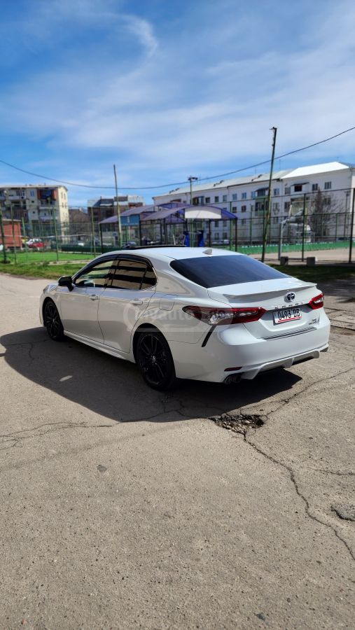 Toyota Camry - фото 6