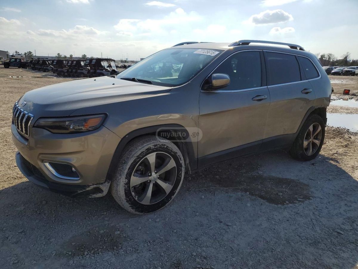 Jeep Cherokee - фото 1