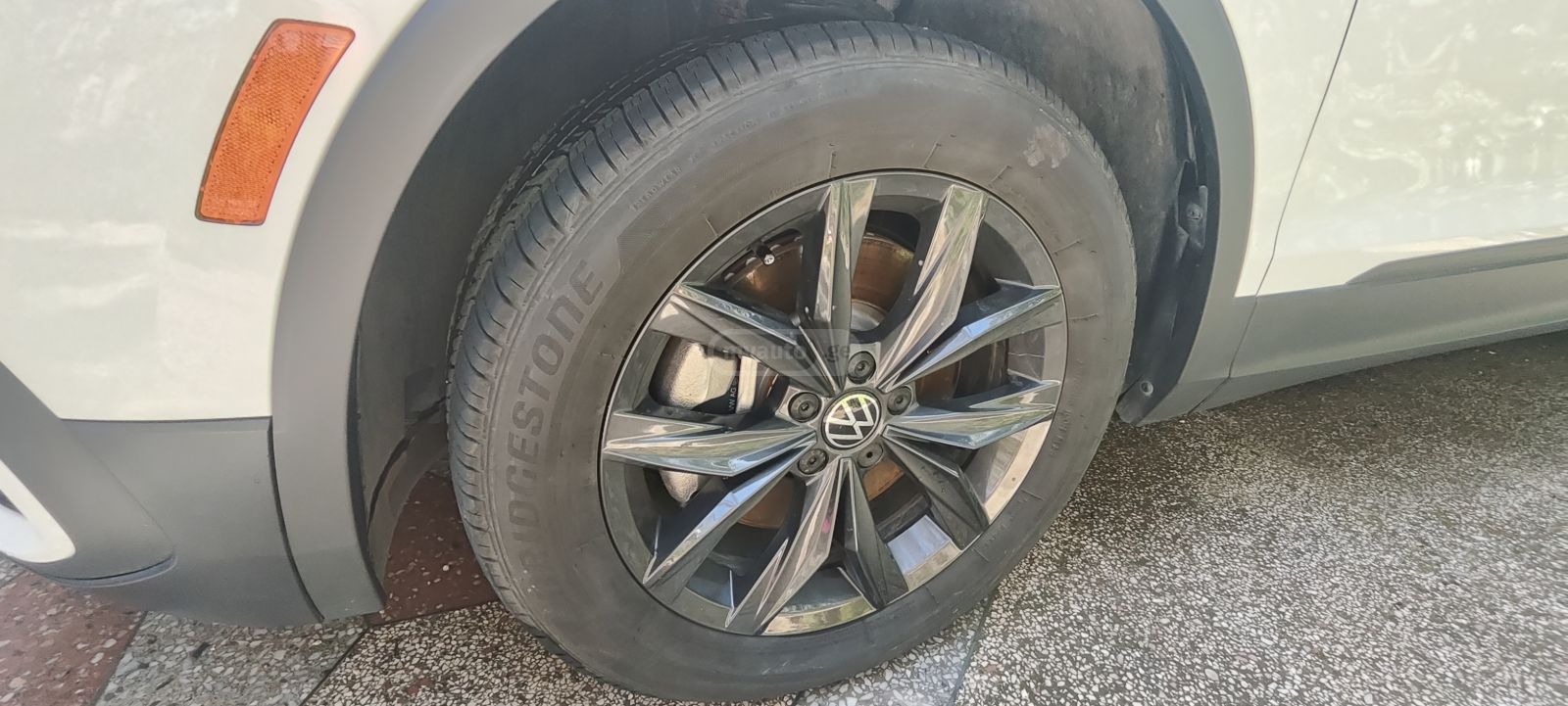 Volkswagen Tiguan SE 2024 — миниатюра 12