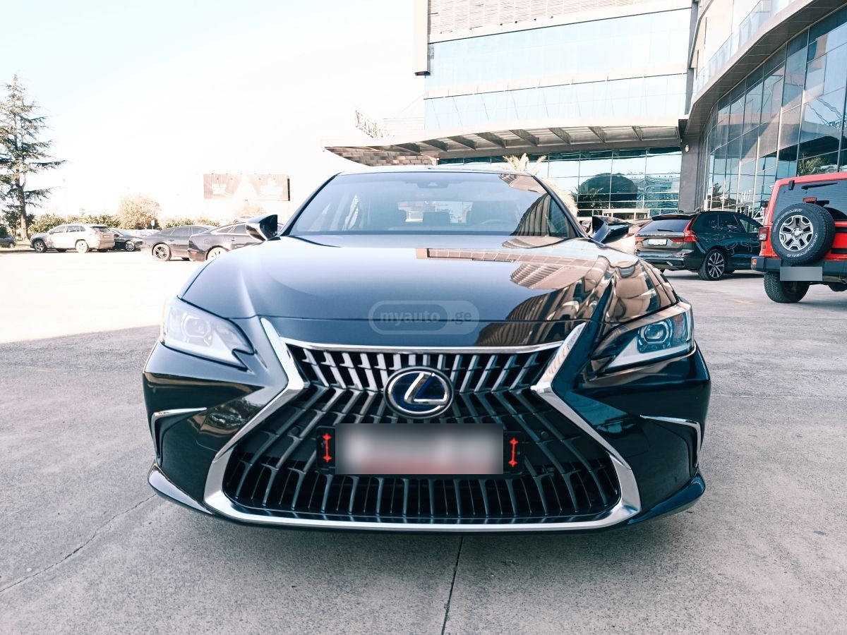 Lexus ES 300 - фото 1