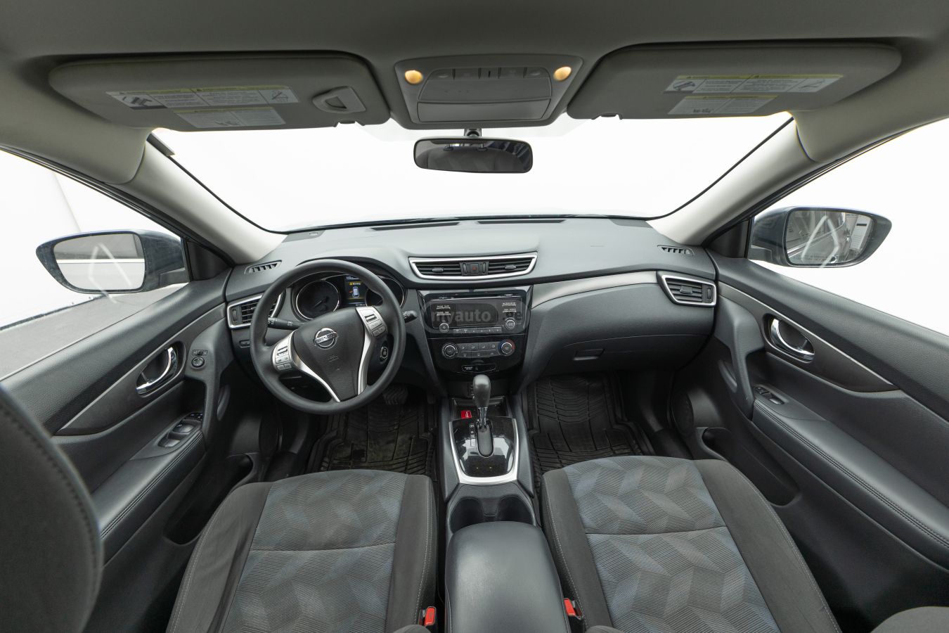 Nissan Rogue - фото 9