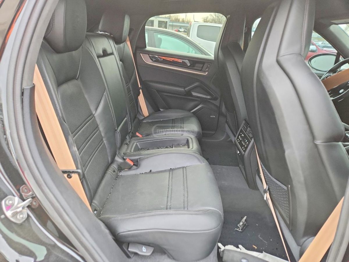 Porsche Cayenne GTS - фото 5