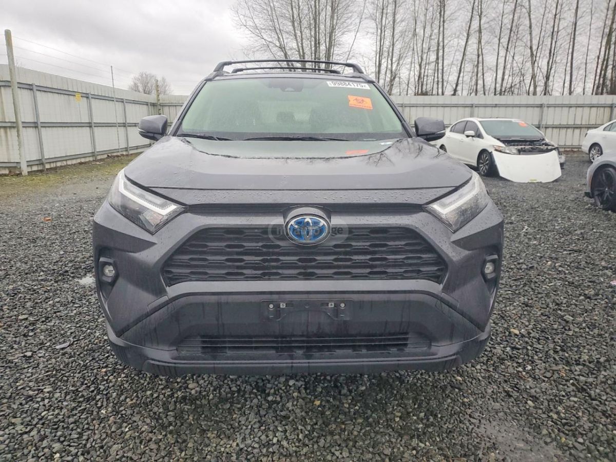 Toyota RAV 4 - фото 5