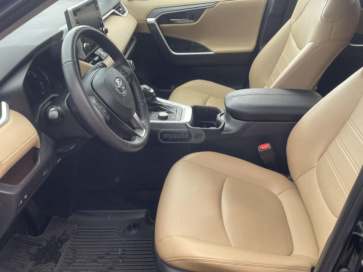 Toyota Limited 4dr All-Wheel Drive Au — миниатюра 9