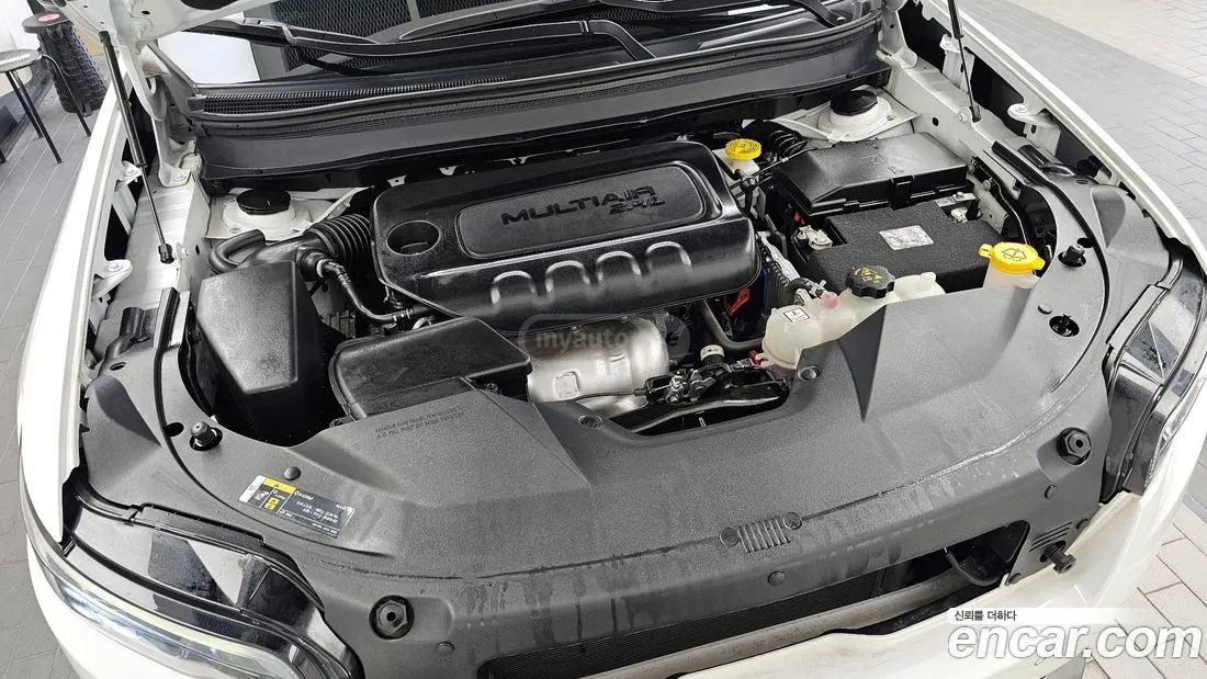 Jeep Cherokee - фото 6