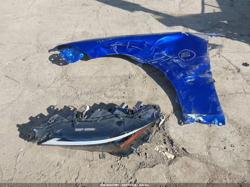 Lexus IS 300 2024 — миниатюра 11