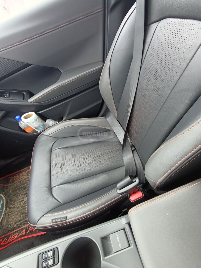 Subaru Limited 4dr All Wheel Drive CV — миниатюра 11