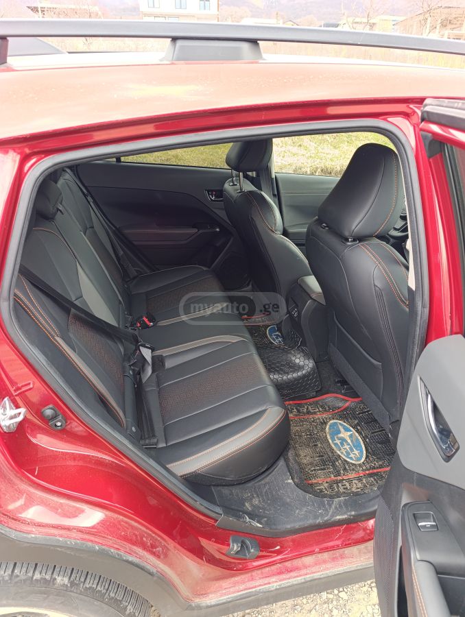 Subaru Limited 4dr All Wheel Drive CV — миниатюра 4