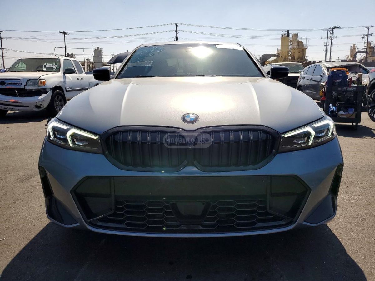 BMW 330 - фото 6