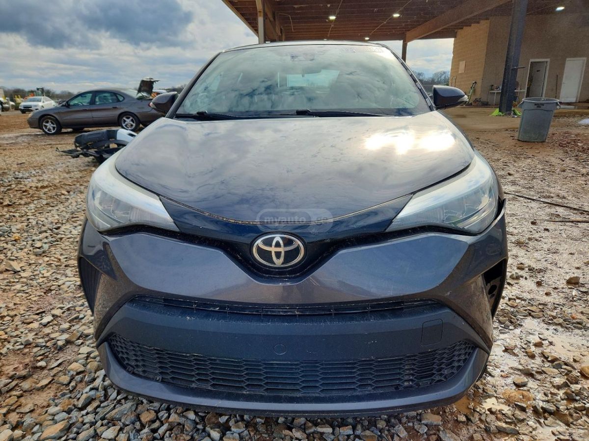 Toyota CHR - фото 5