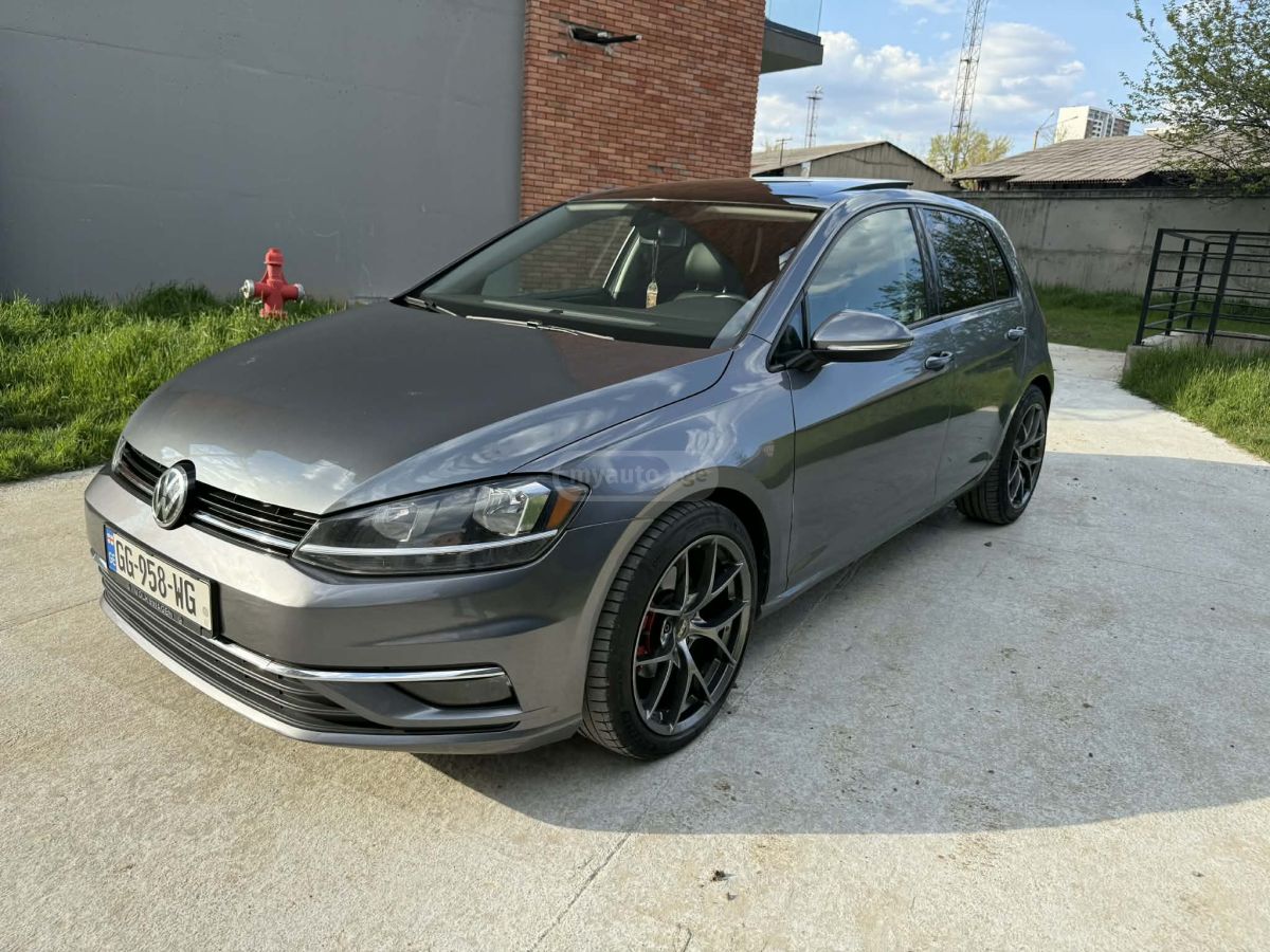 Volkswagen Golf - фото 4