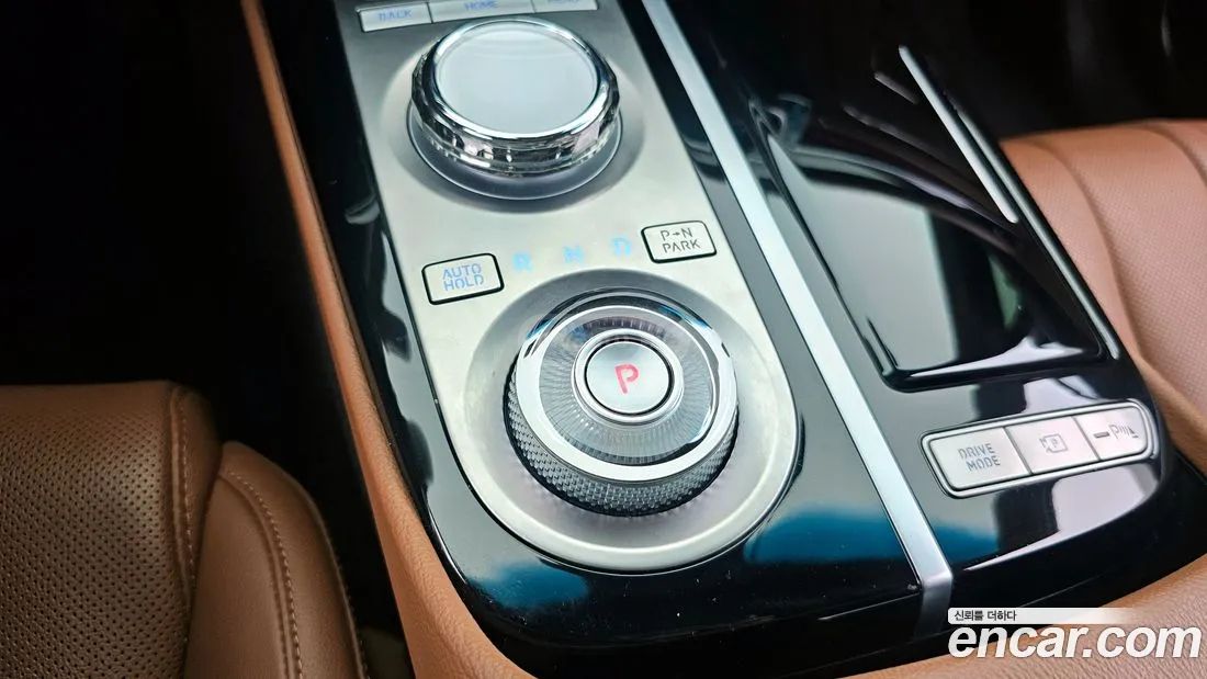 Hyundai Genesis 2024 — миниатюра 9