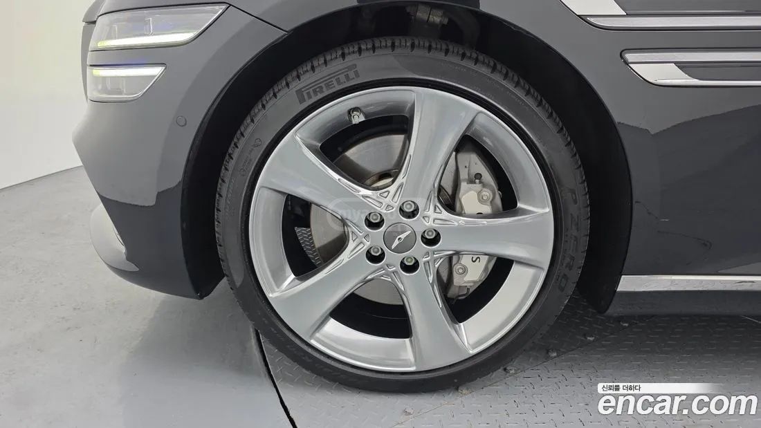 Hyundai Genesis 2023 — миниатюра 5