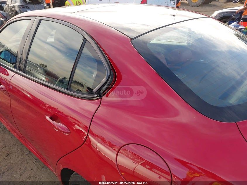 Alfa Romeo Giulia 2023 — миниатюра 6