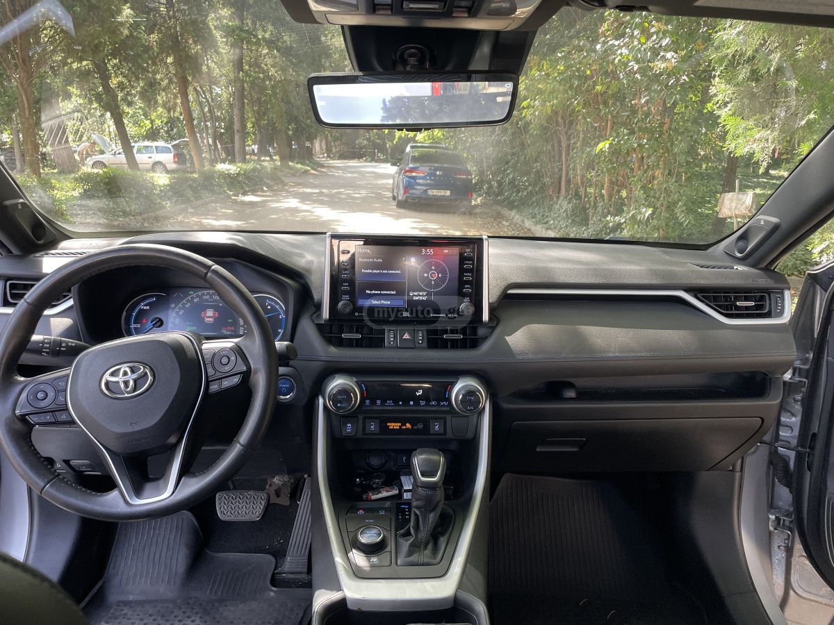 Toyota Xse hybrid 4x4 — миниатюра 13