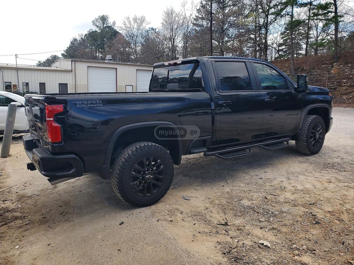 Chevrolet Silverado 2025 — миниатюра 3