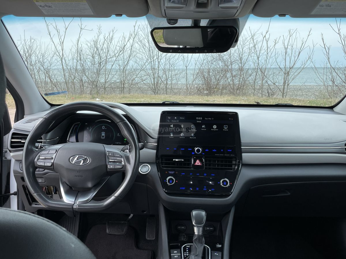 Hyundai Ioniq - фото 10