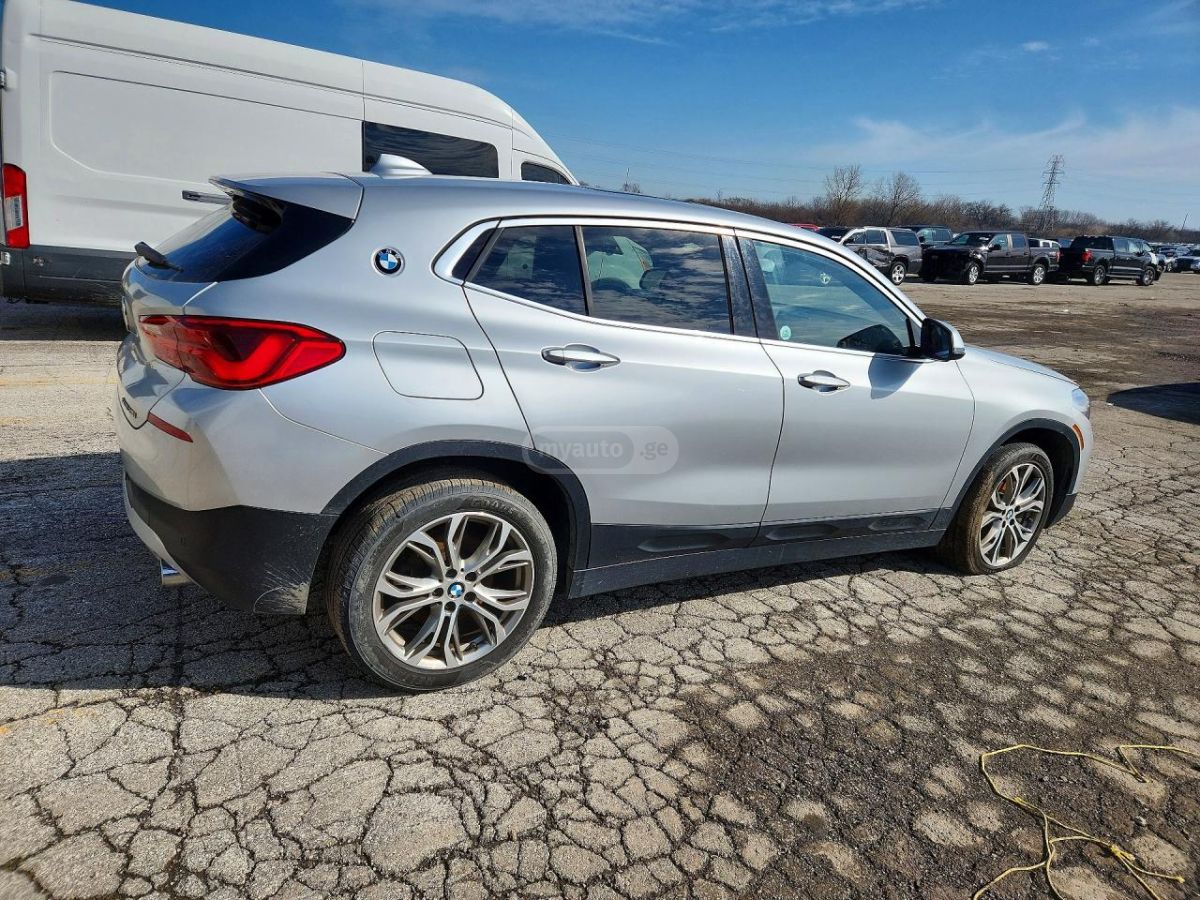 BMW X2 - фото 3