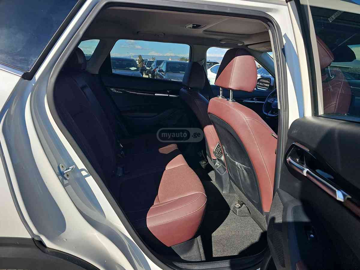 Kia Seltos 2023 — миниатюра 9