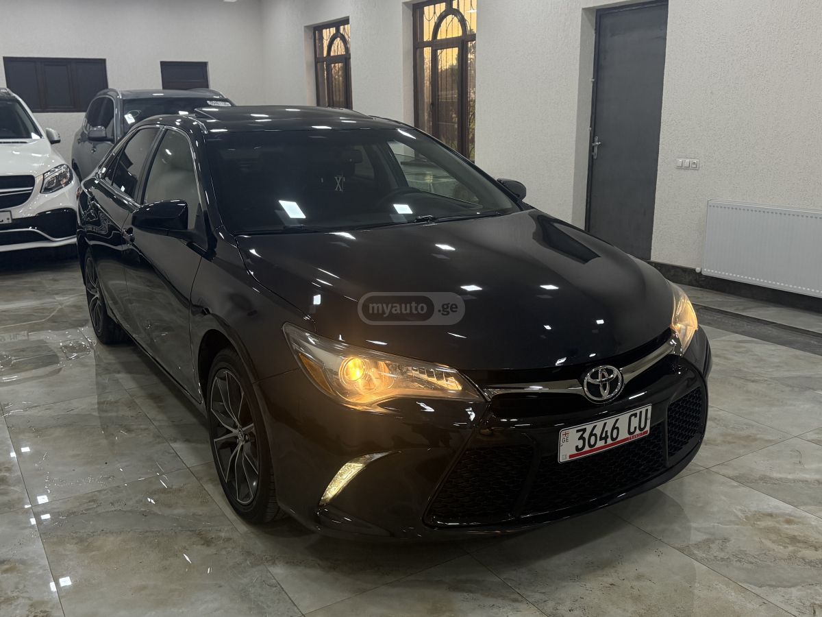 Toyota Camry - фото 15