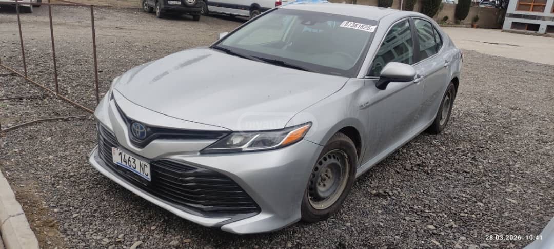 Toyota Camry - фото 6