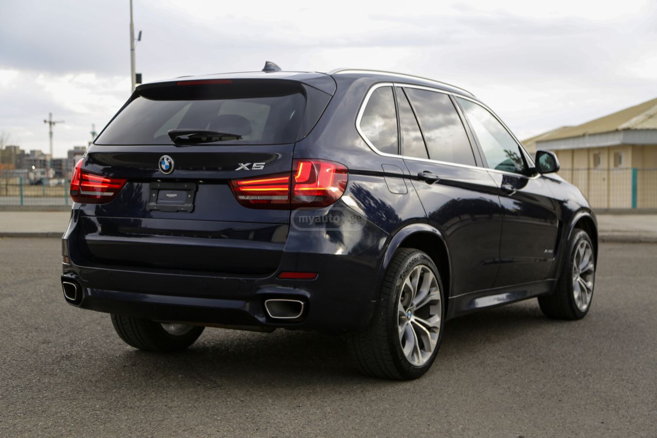 BMW X5 - фото 5