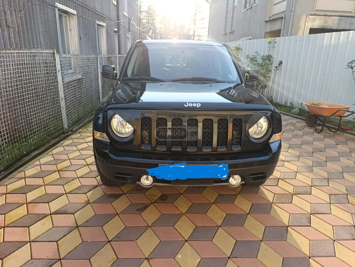 Jeep Patriot - фото 1