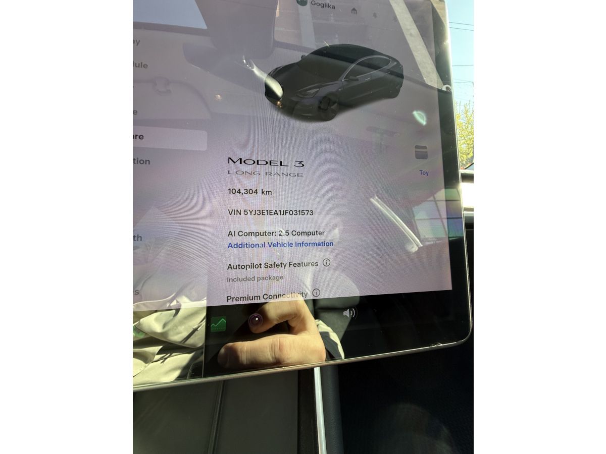 Tesla Model 3 - фото 14