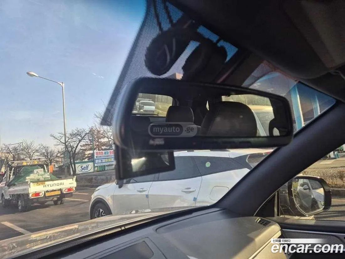 Ssangyong Rexton - фото 6