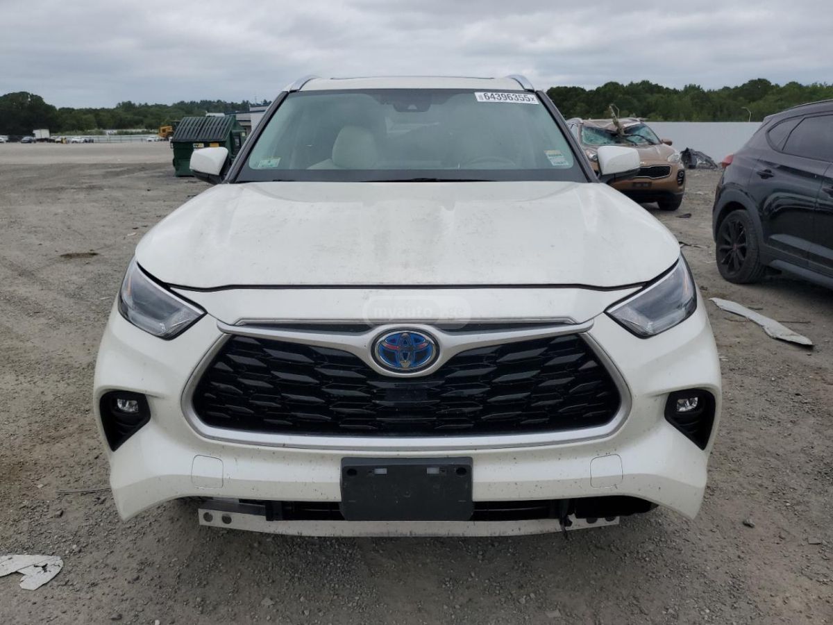 Toyota Highlander - фото 5