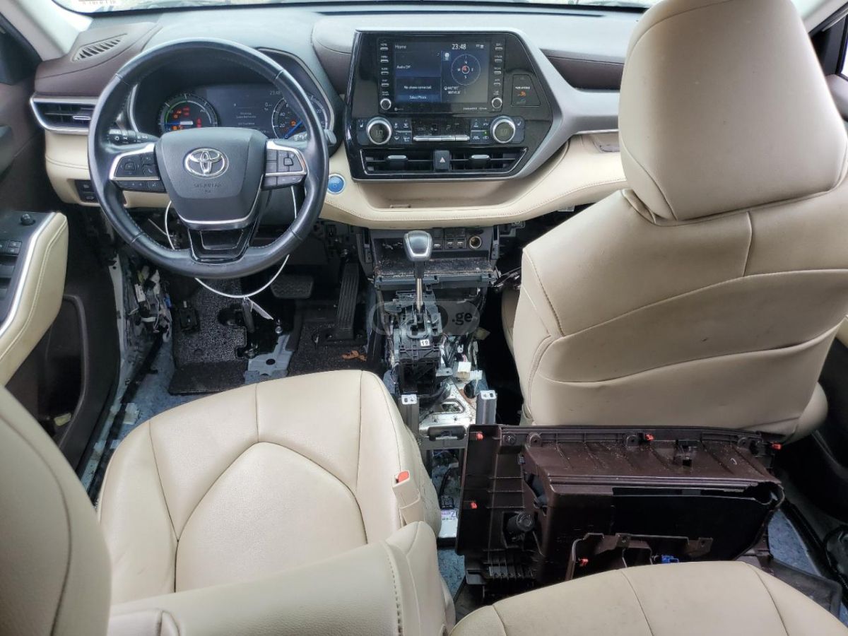 Toyota Highlander - фото 8