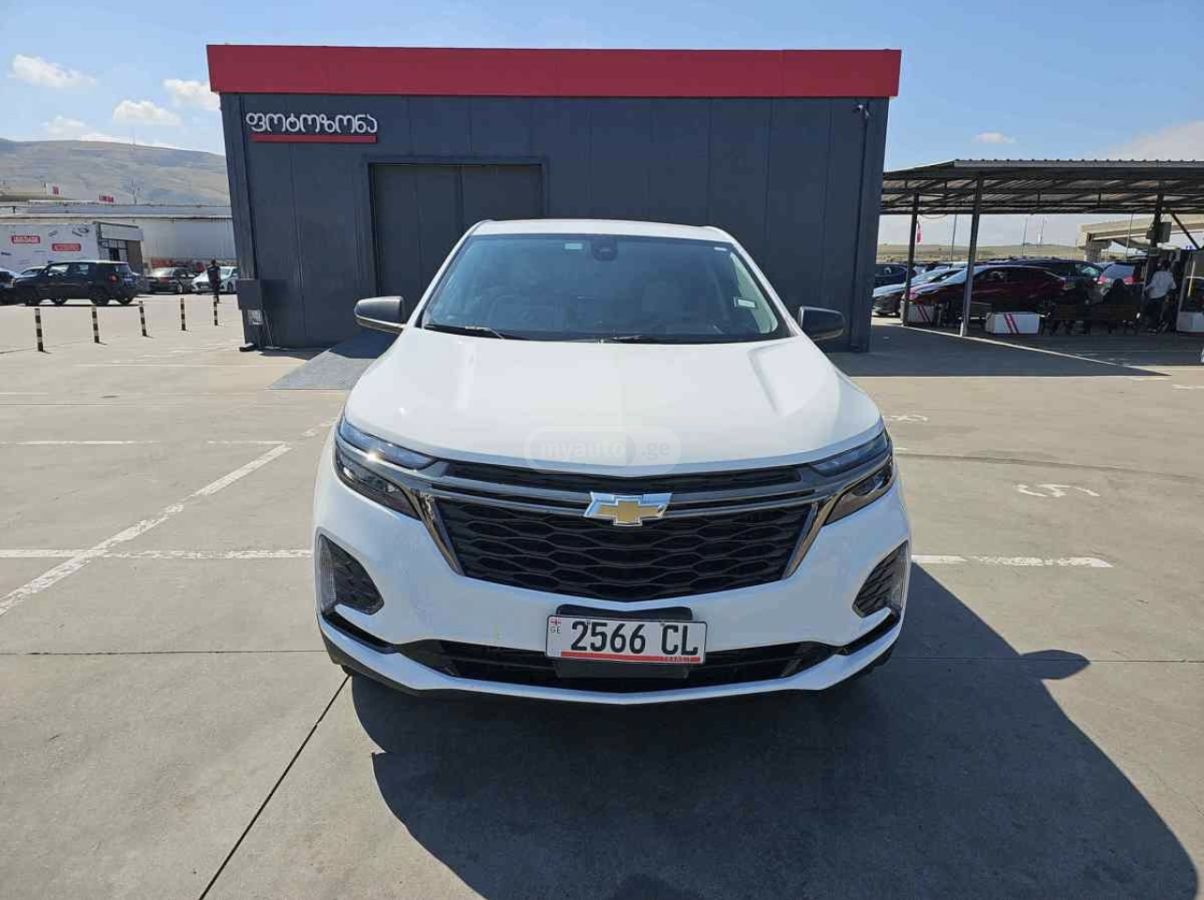 Chevrolet Equinox - фото 1