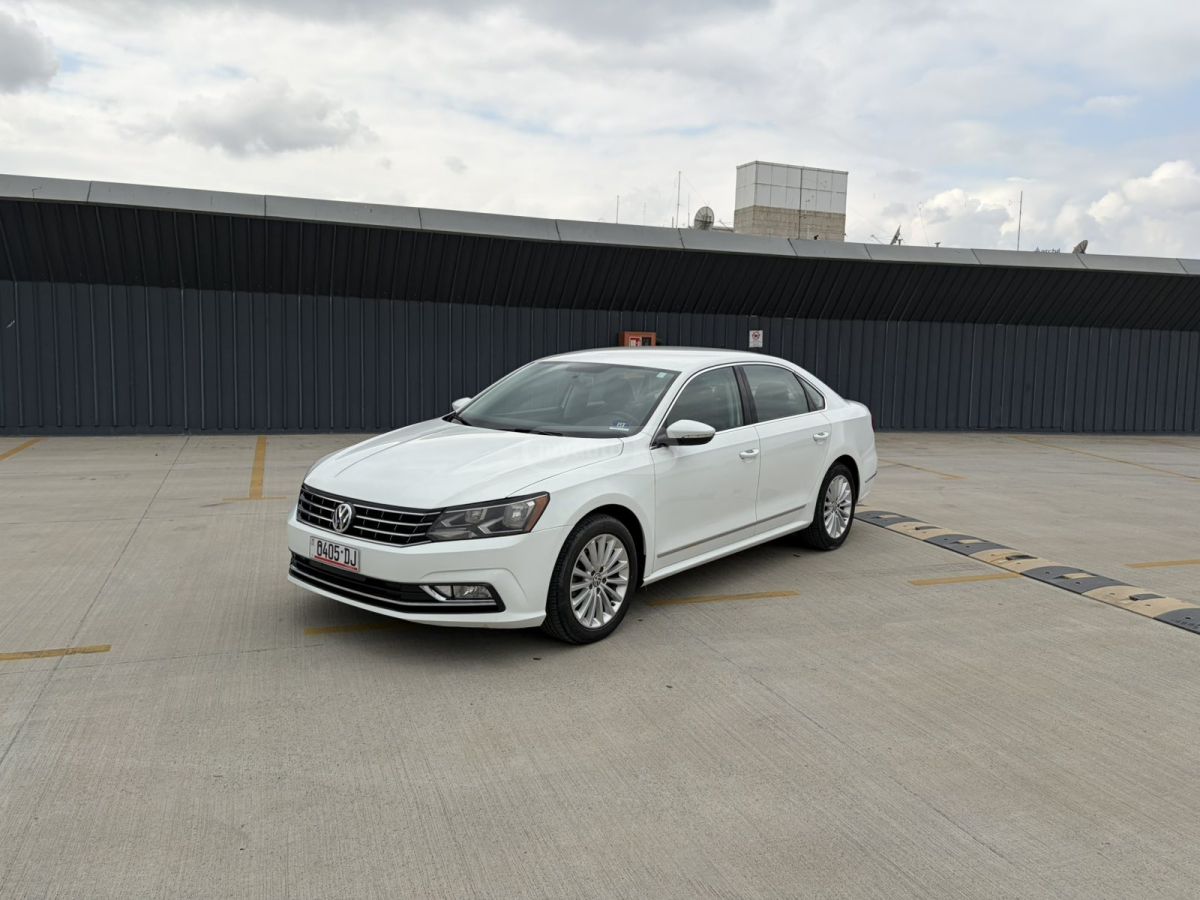 Volkswagen Passat - фото 8