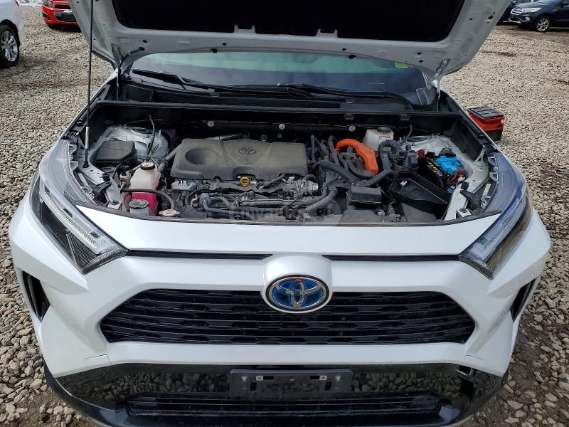 Toyota RAV 4 - фото 12