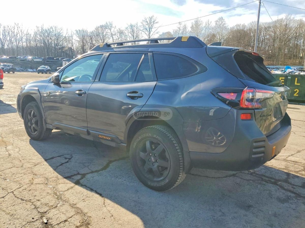 Subaru Outback - фото 2