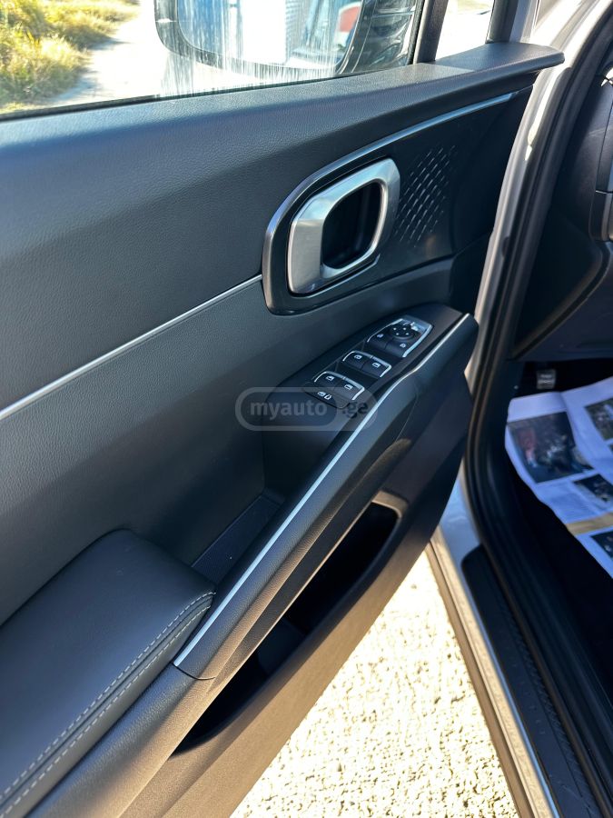 Kia Sorento - фото 15