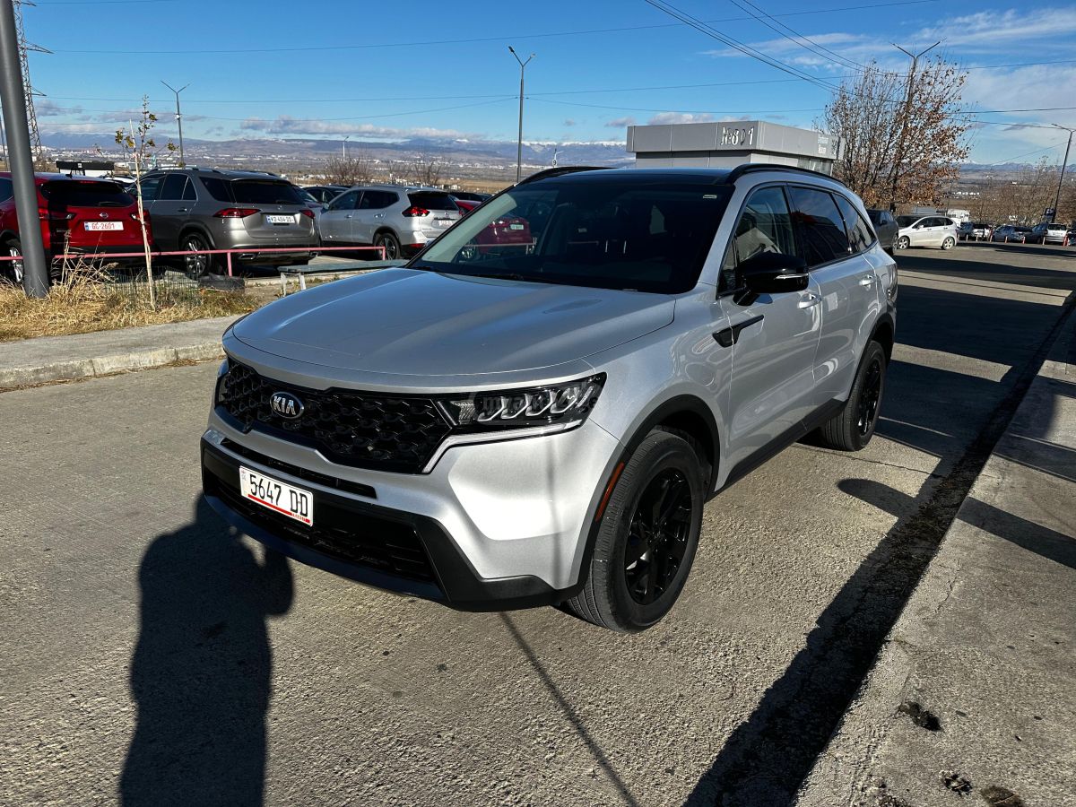 Kia Sorento - фото 4