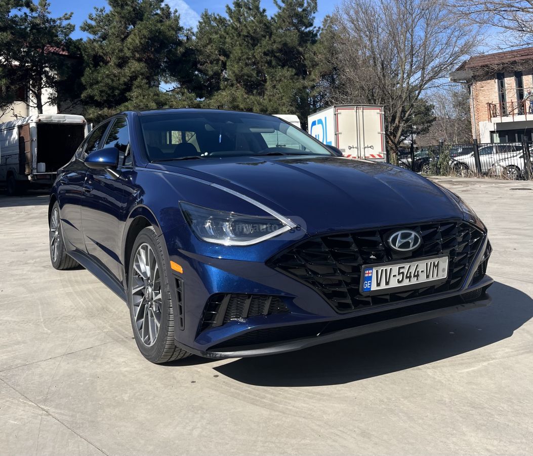 Hyundai Sonata - фото 1