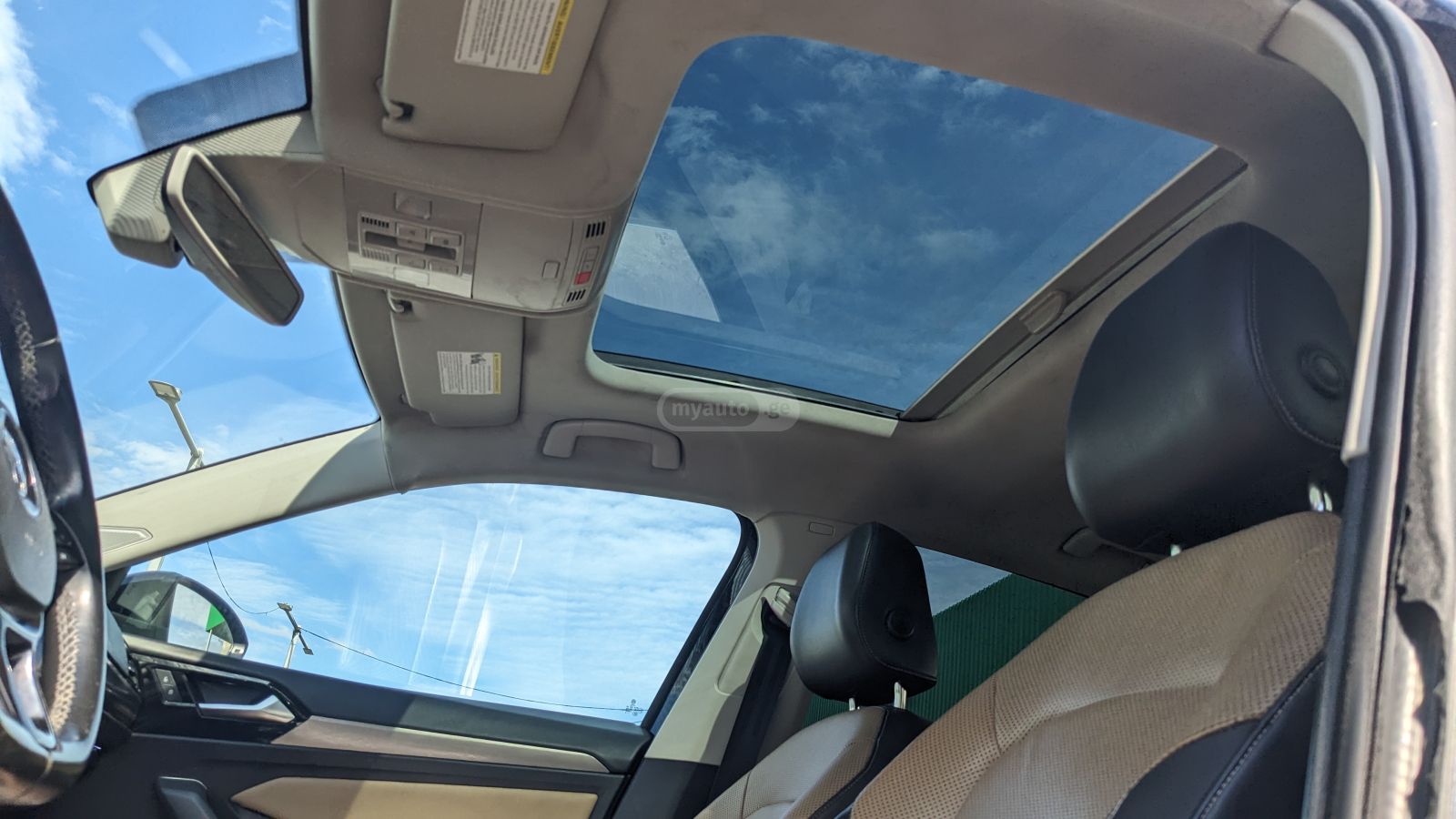 Volkswagen Jetta - фото 10