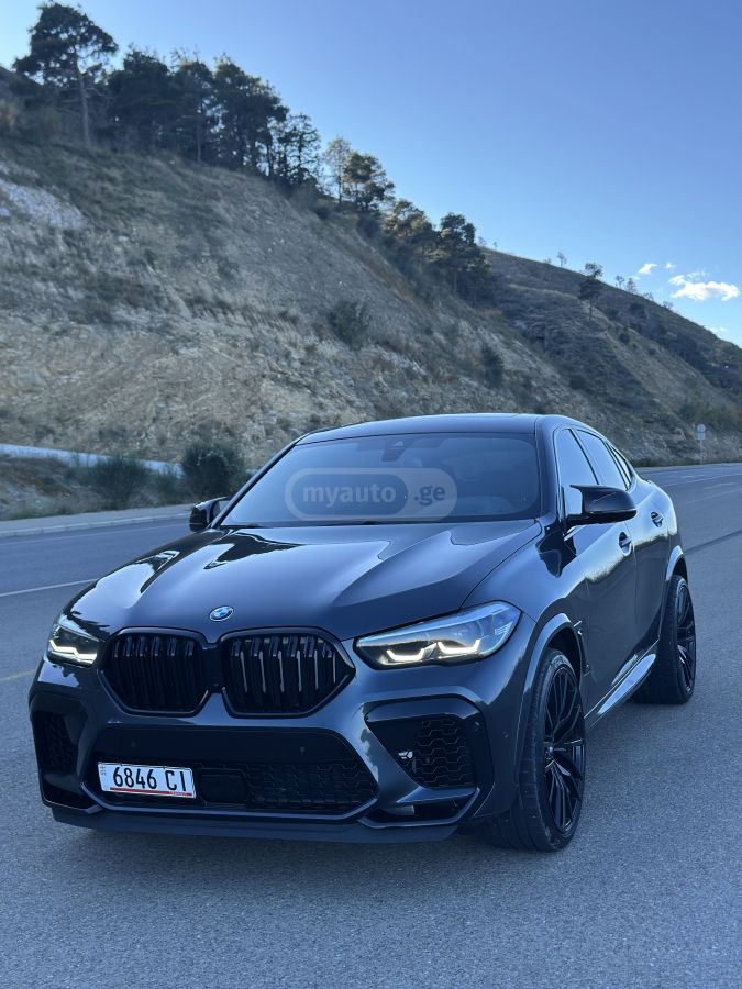 BMW xDrive40i 4dr All-Wheel Drive — миниатюра 8