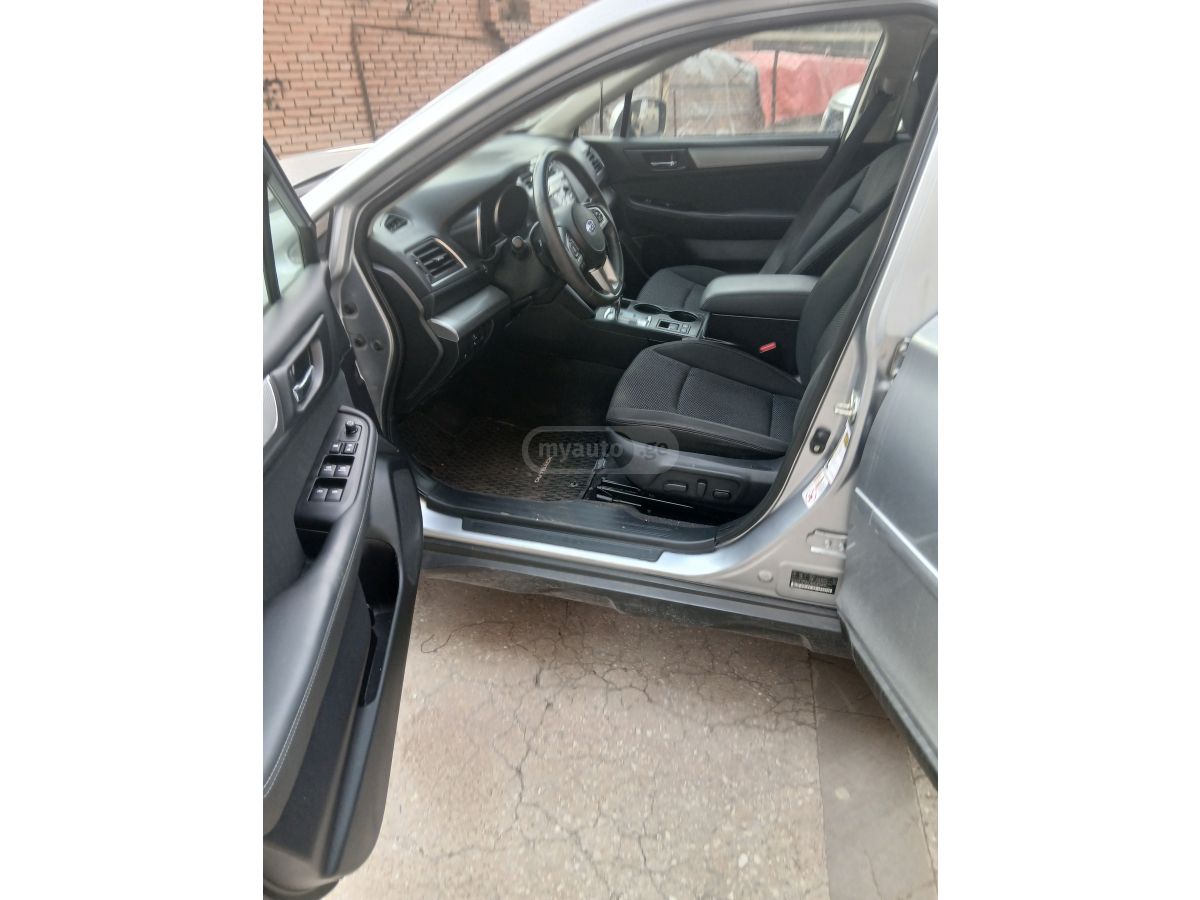 Subaru Outback - фото 7