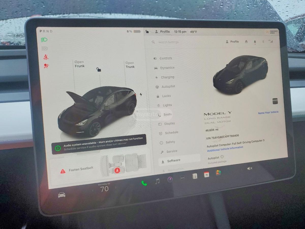 Tesla Model Y - фото 8